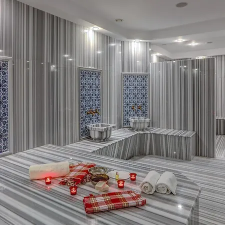 Merit Grand Mosta & Casino Otel 5*